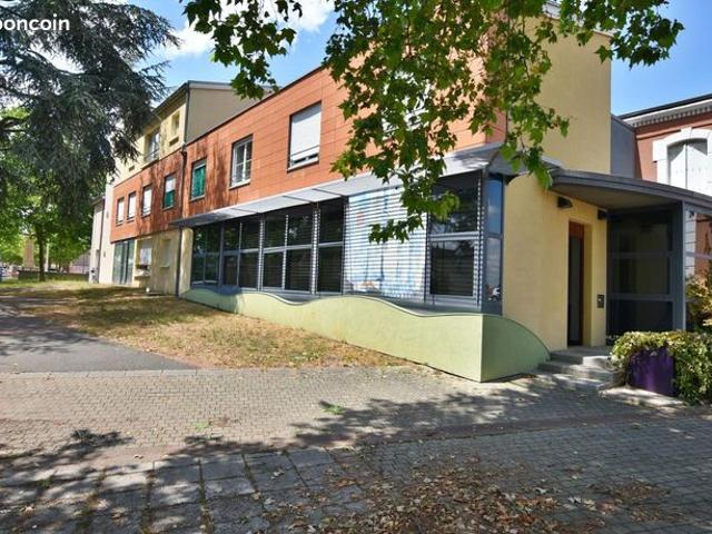 Maison 2 pièces 130 m²