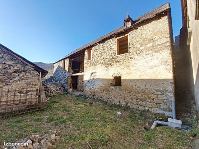 Maison 2 pièces 130 m²