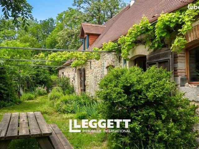 Maison 2 pièces 132 m²