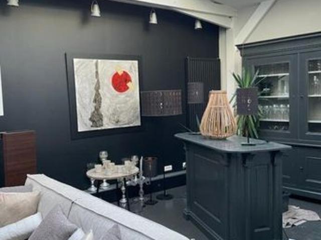 Maison 2 pièces 144 m²