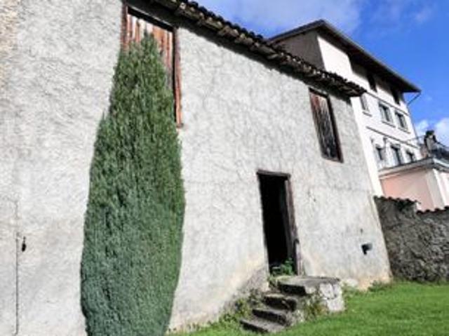 Maison 2 pièces 140 m²