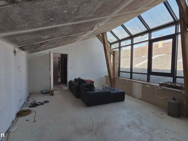 Maison 2 pièces 158 m²