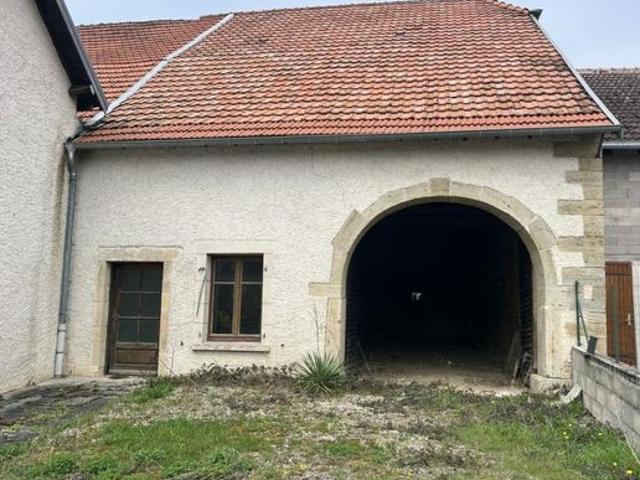 Maison 2 pièces 165 m²
