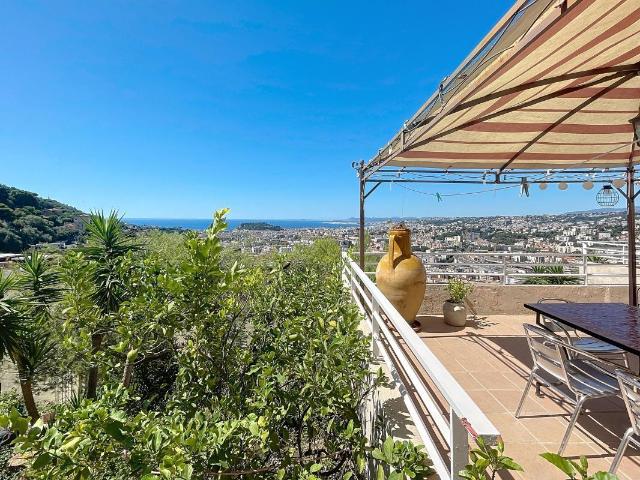 Maison 2 pièces 166 m²
