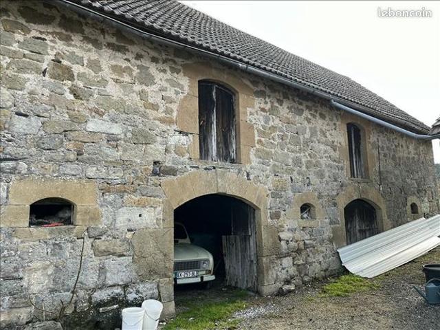 Maison 2 pièces 166 m²