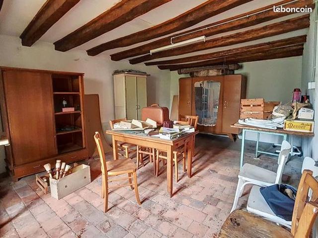Maison 2 pièces 188 m²