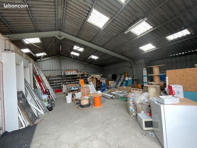 Maison 2 pièces 180 m²