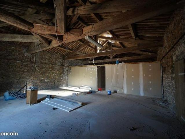 Maison 2 pièces 200 m²