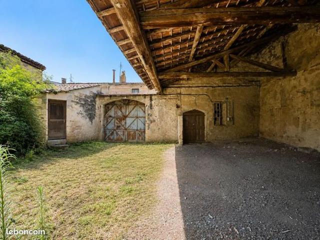 Maison 2 pièces 220 m²
