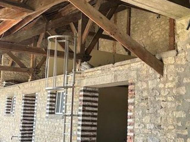 Maison 2 pièces 220 m²
