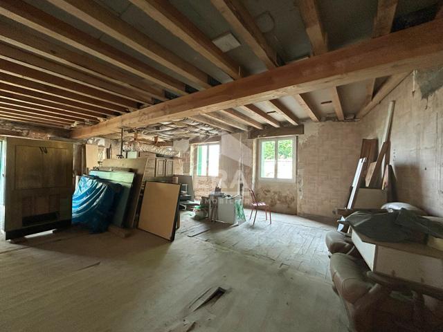 Maison 2 pièces 256 m²