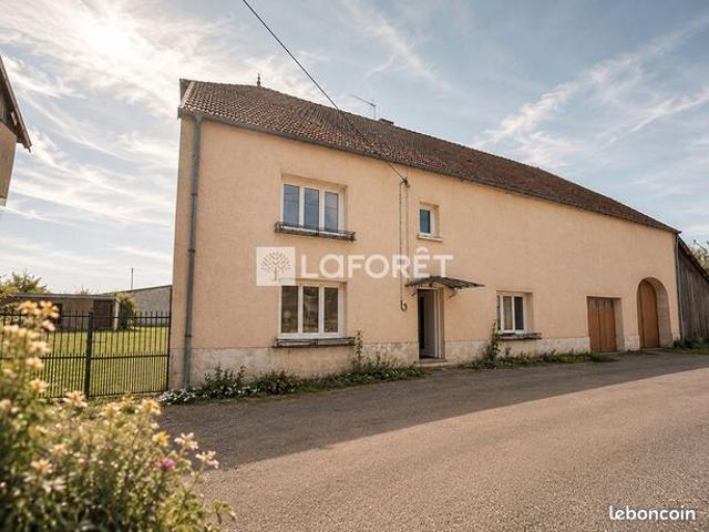 Maison 2 pièces 250 m²