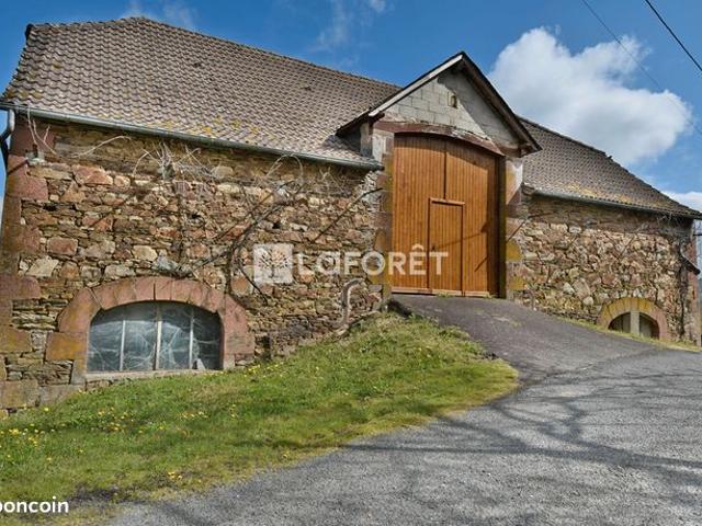 Maison 2 pièces 273 m²