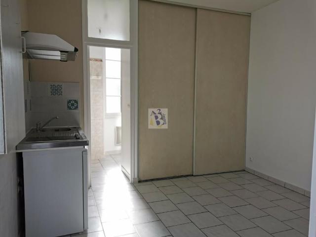 Maison 2 pièces, 28 m² à louer à Saint Yrieix sur Charente 16710