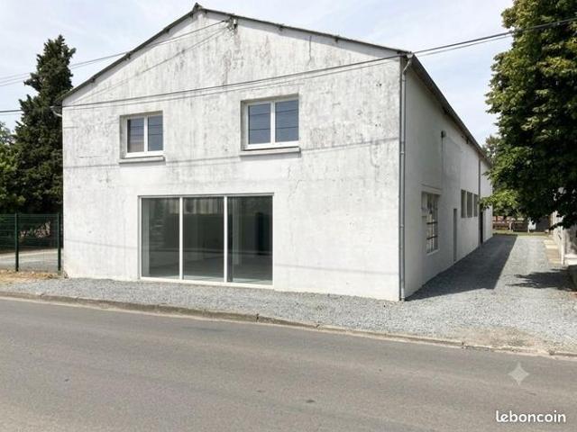 Maison 2 pièces 300 m²
