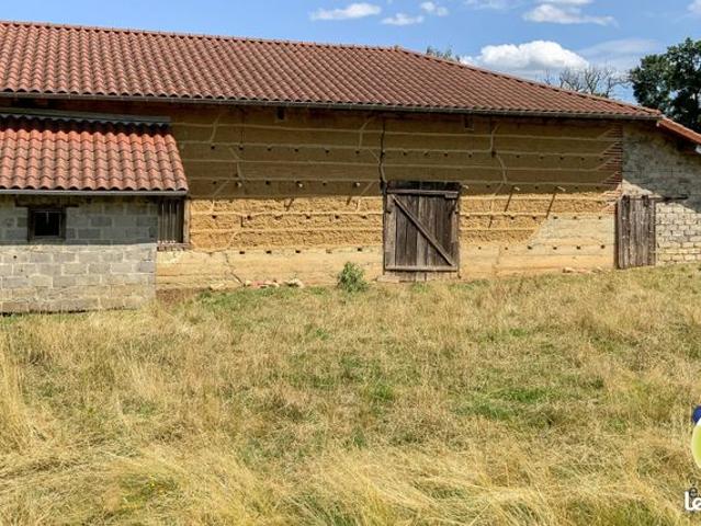 Maison 2 pièces 300 m²