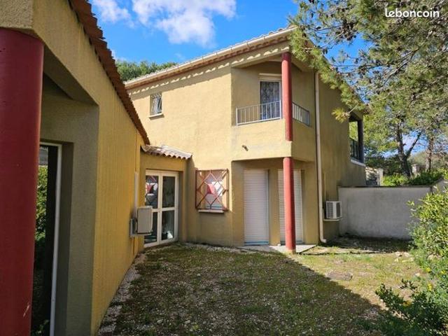 Maison 2 pièces 326 m²