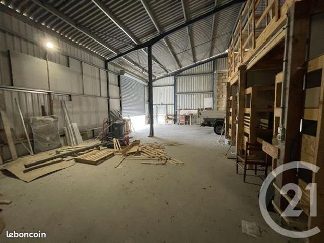 Maison 2 pièces 350 m²