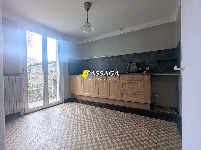 Maison 2 pièces, 37 m² à louer à Saint Geniez d'Olt et d'Aubrac 12130