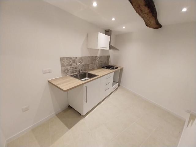 Maison 2 pièces, 39 m² à louer à Saint Thibéry 34630