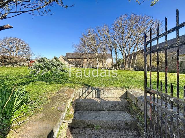 Maison 2 pièces 426 m²