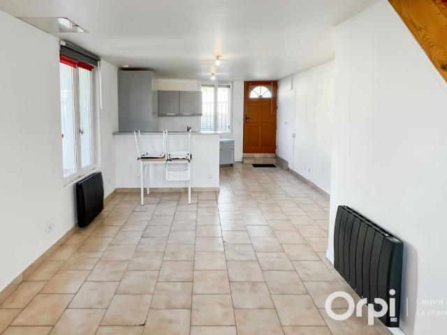 Maison 2 pièces, 42 m² à louer à Magny en Vexin 95420
