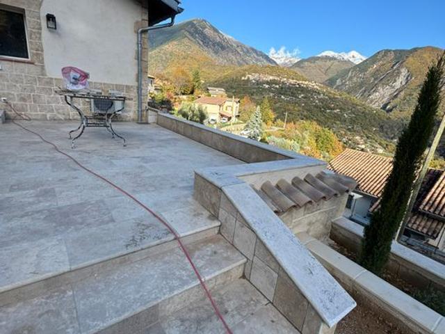Maison 2 pièces, 42 m² à louer à Roquebillière 06450