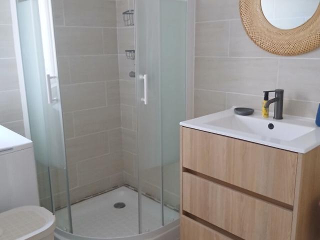 Maison 2 pièces, 43 m² à louer à Saint Raphaël 83700
