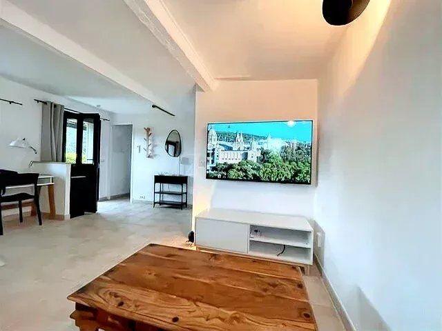 Maison 2 pièces, 45 m² à louer à La Colle sur Loup 06480