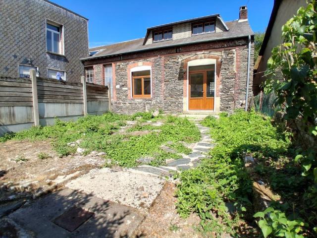 Maison 2 pièces, 45 m² à louer à Les Hautes Rivières 08800