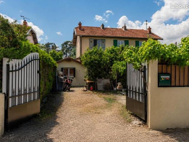 Maison 2 pièces 46 m²