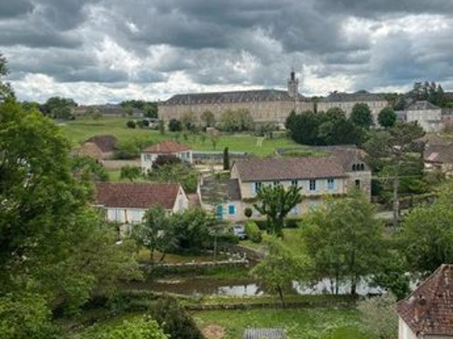 Maison 2 pièces 47 m²