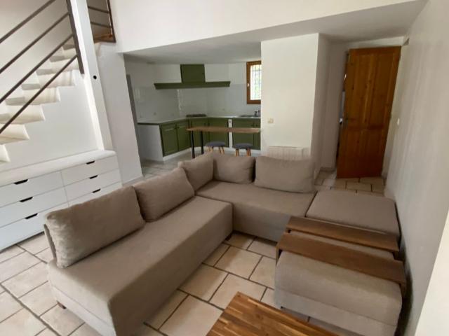 Maison 2 pièces, 50 m² à louer à Istres 13118
