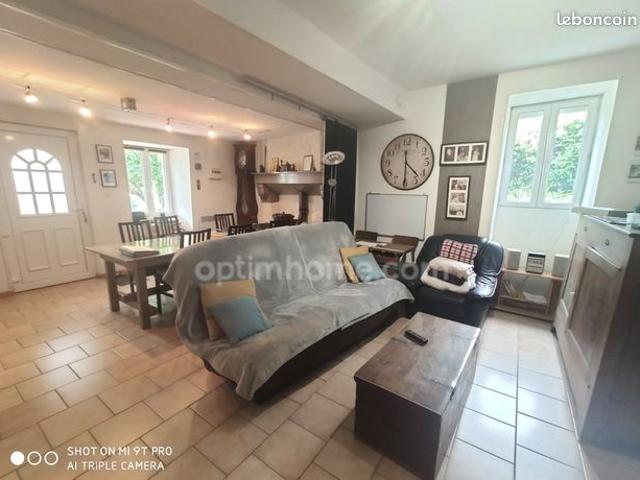 Maison 2 pièces 52 m²