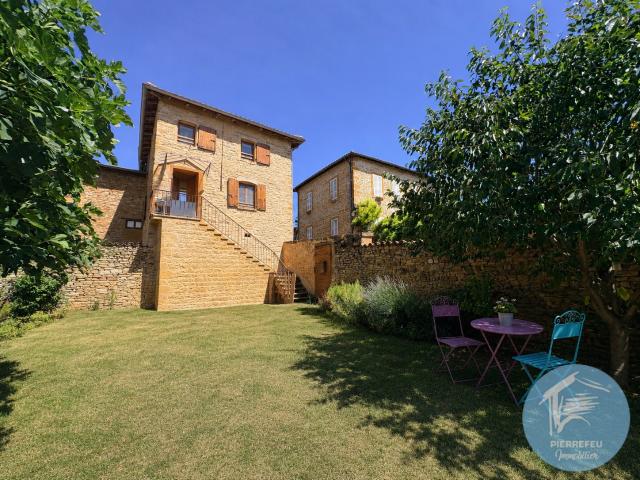 Maison 2 pièces 52 m²