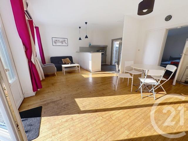 Maison 2 pièces 52 m²