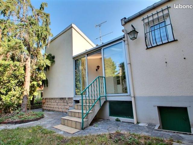 Maison 2 pièces 52 m²