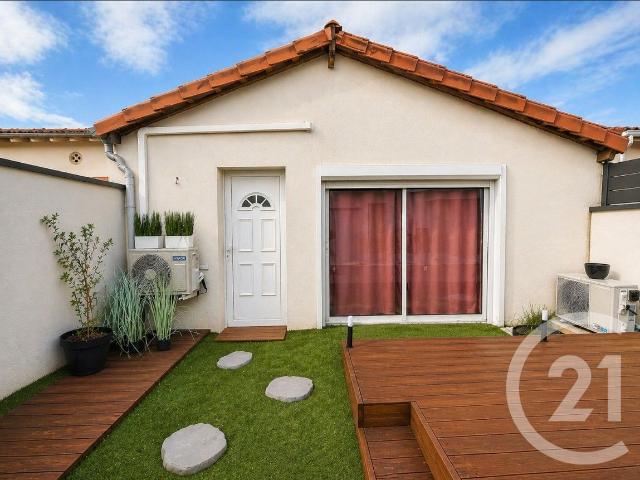 Maison 2 pièces 53 m²