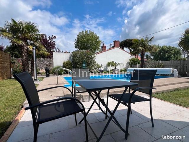 Maison 2 pièces 53 m²