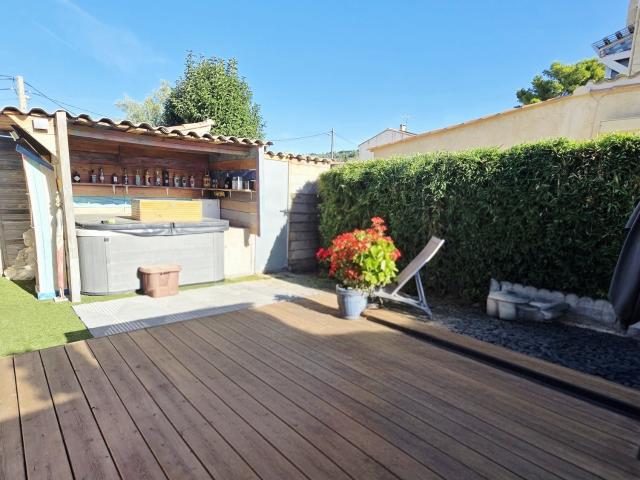 Maison 2 pièces 53 m²