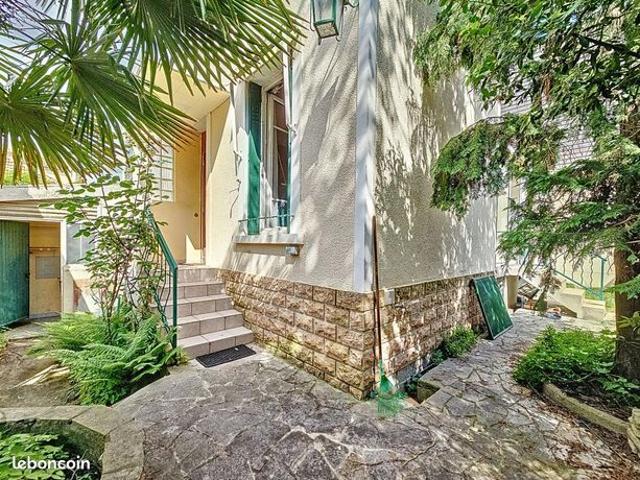 Maison 2 pièces 90 m²