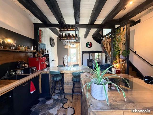 Maison 2 pièces 53 m²