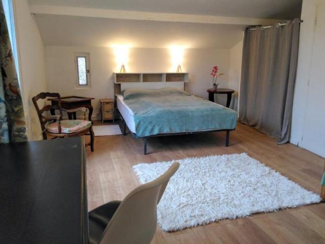 Maison 2 pièces, 53 m² à louer à La Brède 33650