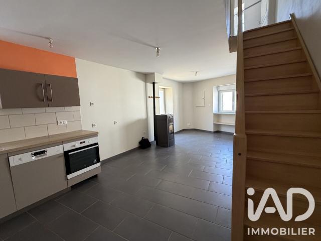 Maison 2 pièces, 53 m² à louer à Neuvy Bouin 79130