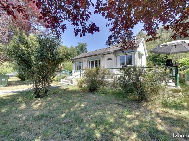 Maison 2 pièces 54 m²