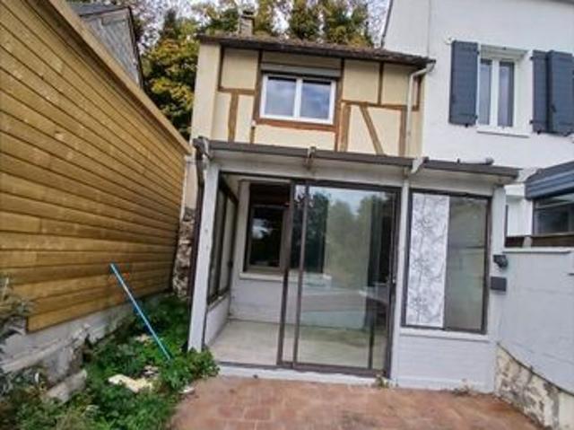 Maison 2 pièces 56 m²