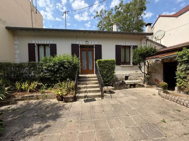 Maison 2 pièces 56 m²
