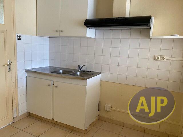 Maison 2 pièces, 56 m² à louer à Saint Julien de Concelles 44450