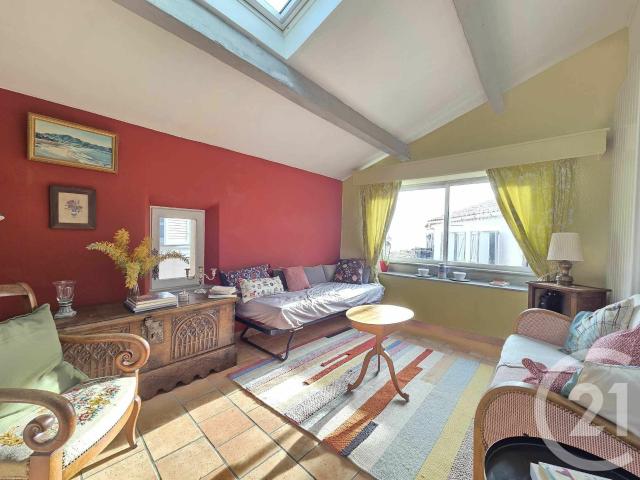 Maison 2 pièces 57 m²