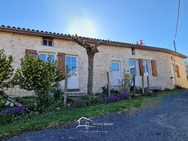 Maison 2 pièces 57 m²